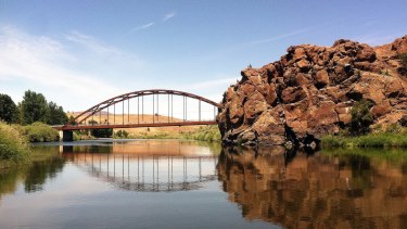 Clarno Bridge