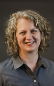 headshot of Katie Thiel