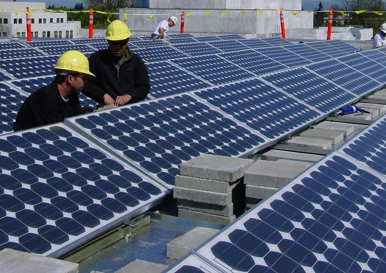 solar-construction.JPG