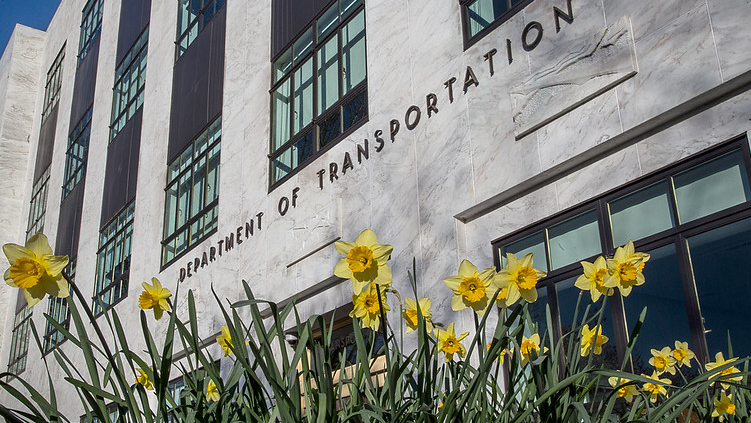 Picture of the Oregon Department of Transportation Builiding