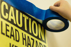 lead paint caution sign