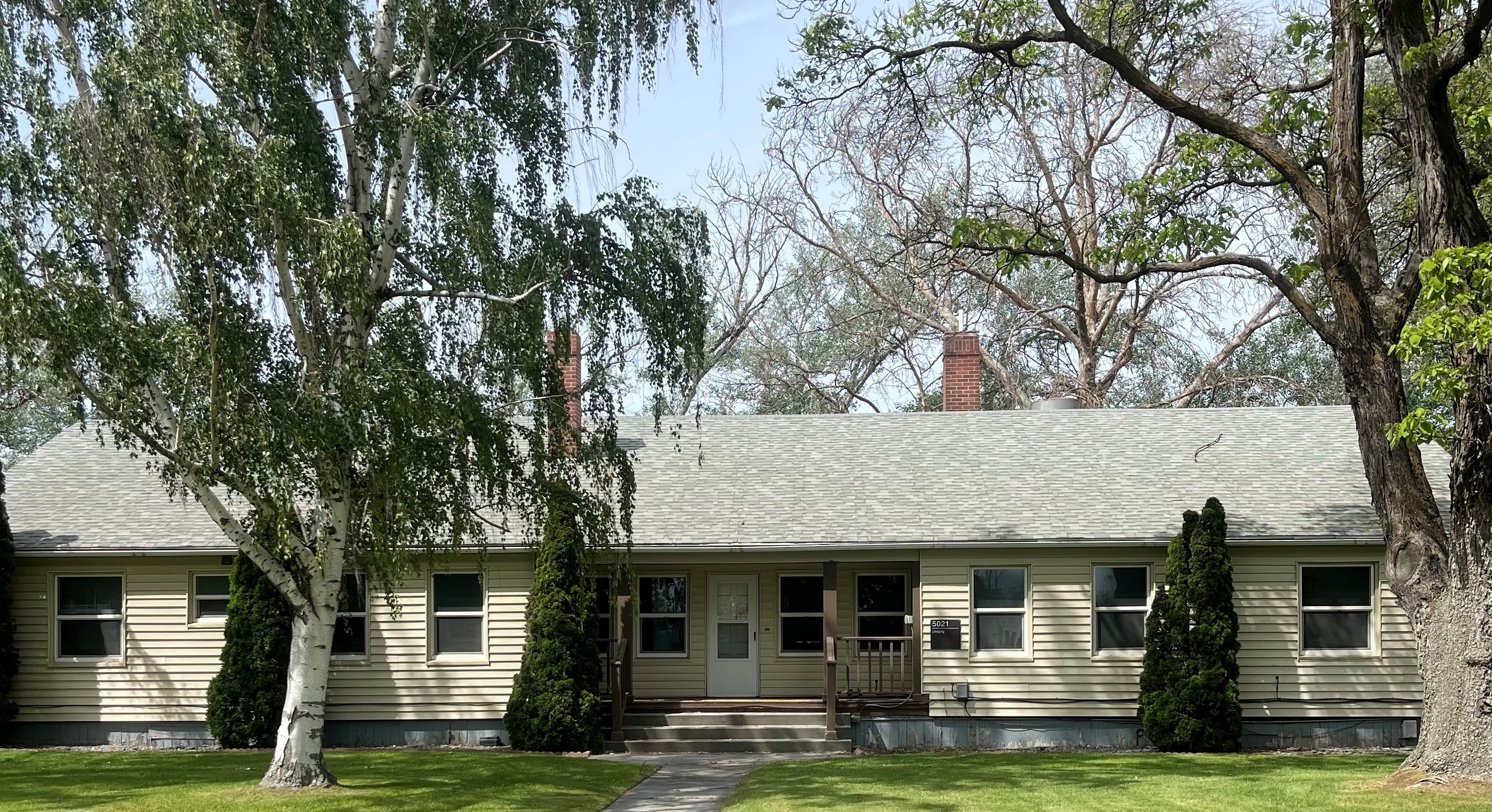 5021 S EXT.jpg