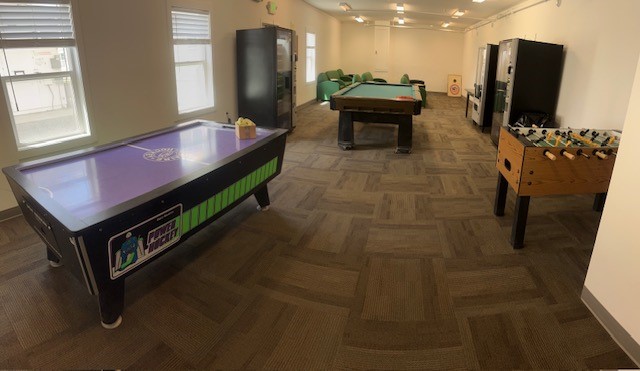 5030 GAMEROOM.jpg