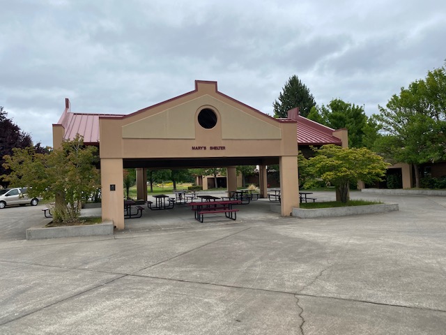 ourdoor pavilion with picnic tables
